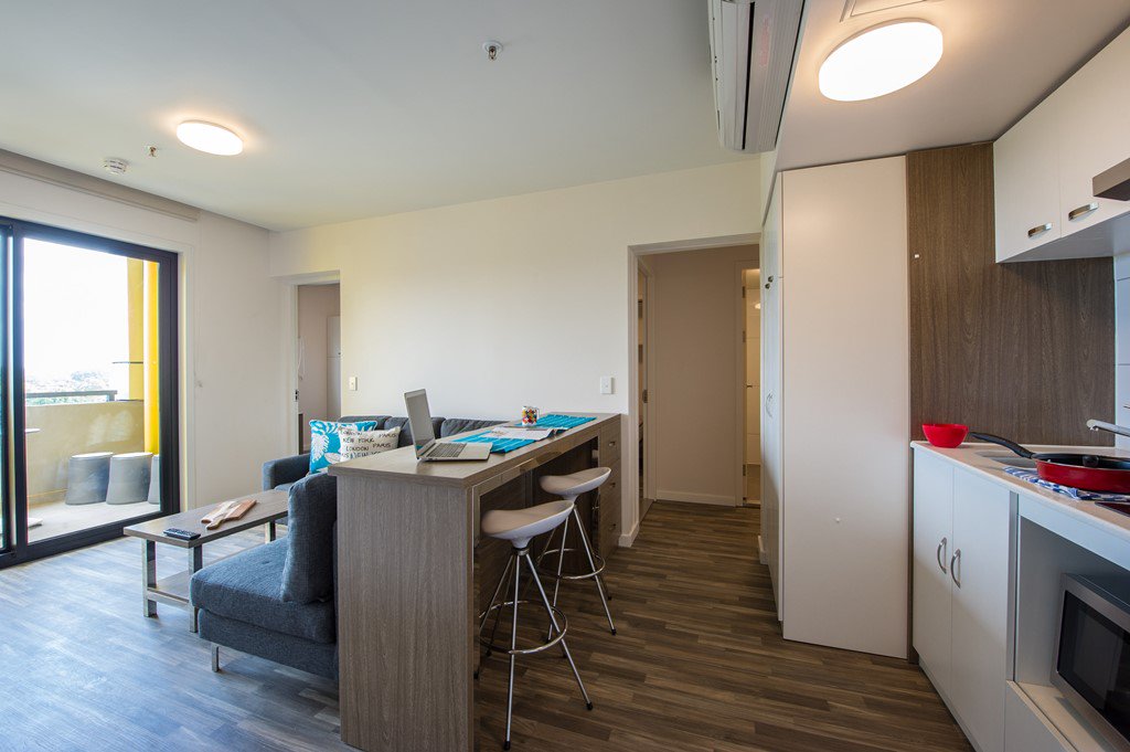  4 Bedroom Apartment With Balcony-External (With View)  -  UniLodge Darwin  - Gallery -  2