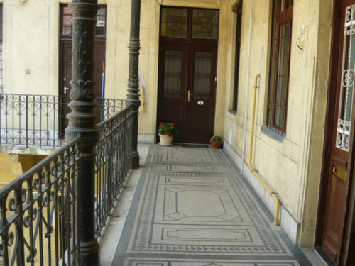 Cool 2-bedroom apartment near Blaha Lujza tér metro station - Gallery - 11