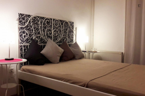 Cool 2-bedroom apartment near Blaha Lujza tér metro station - Gallery - 7
