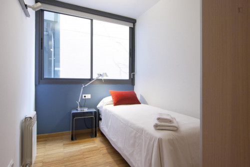 Gorgeous 3-bedroom apartment in modern El Putxet  - Gallery -  5