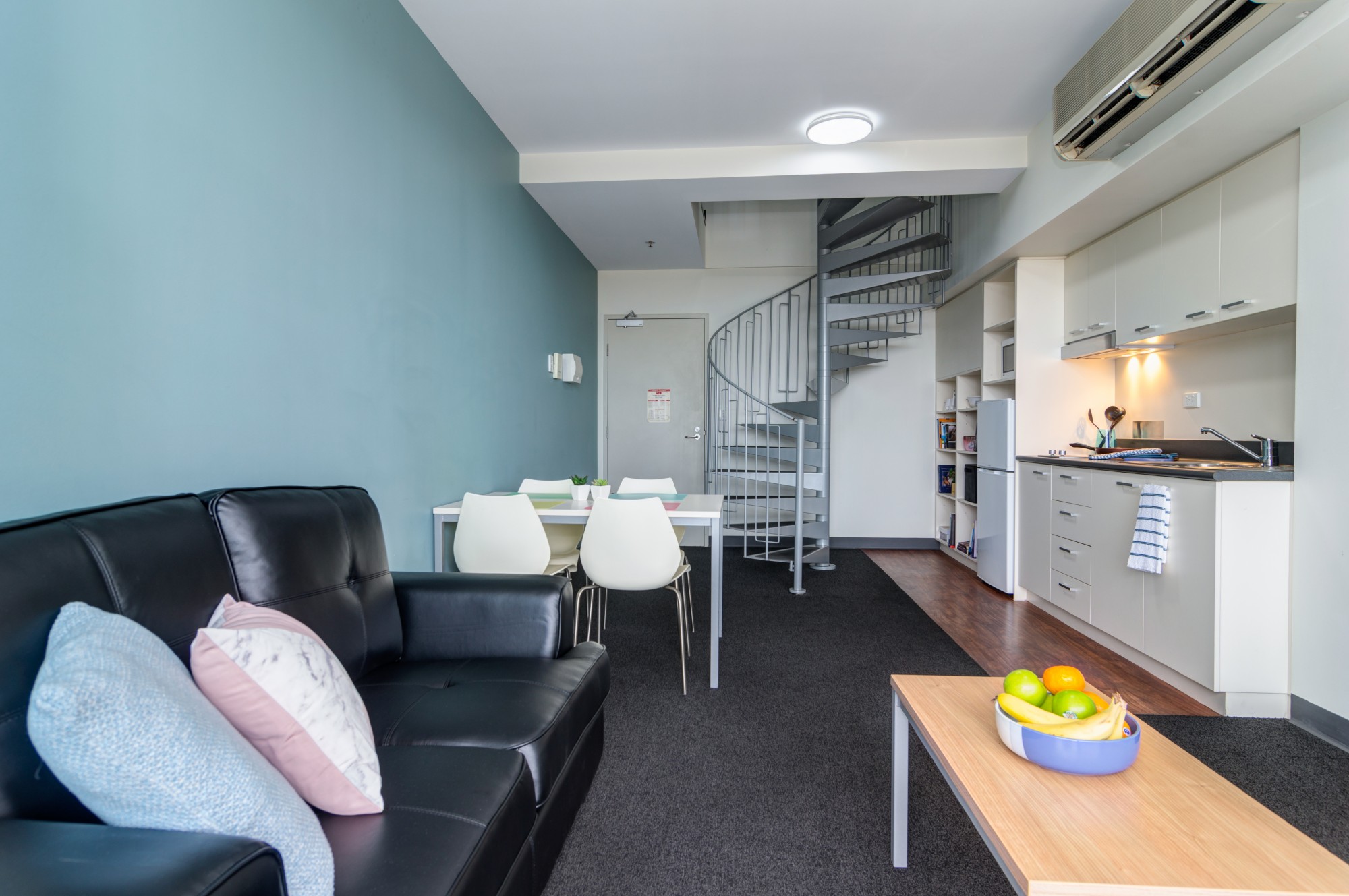  Penthouse Loft With Balcony  -  UniLodge @ Metro Adelaide  - Gallery -  1