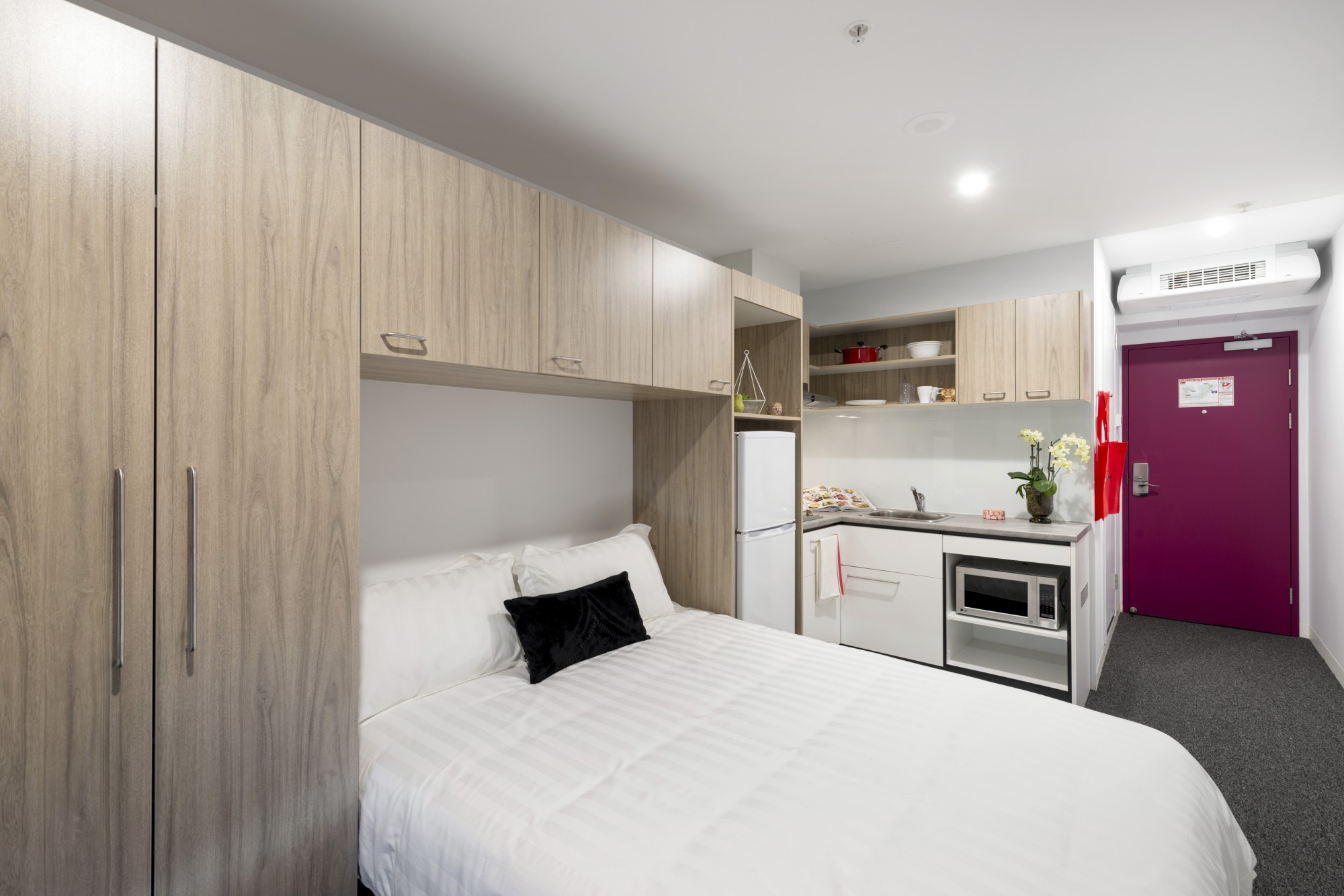 Studio Medium - UniLodge South Bank - Gallery - 2