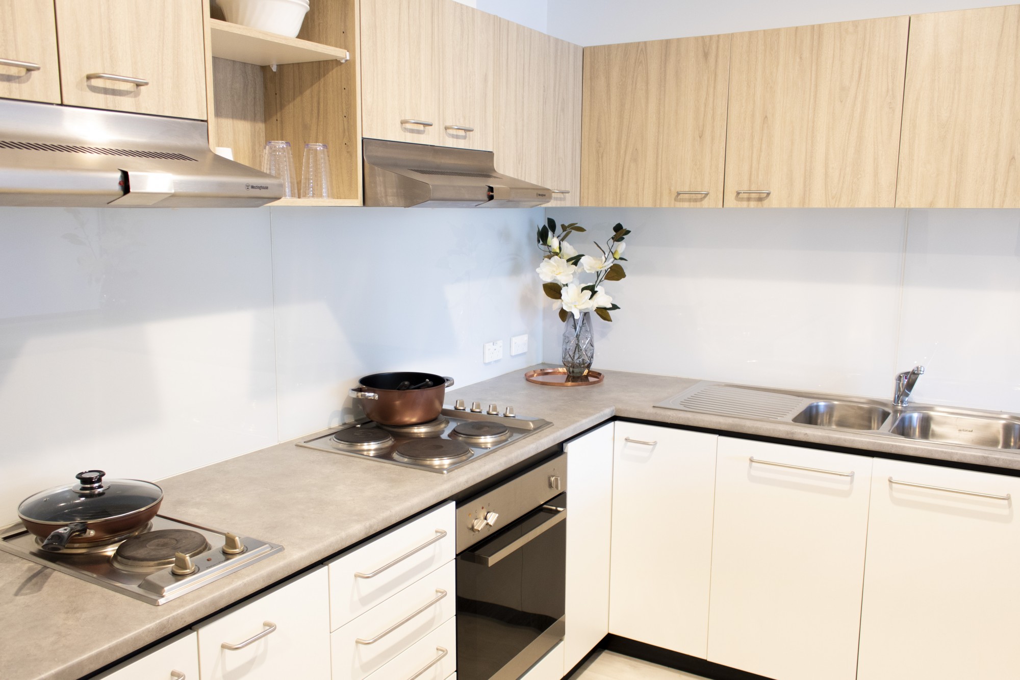  6 Bedroom Deluxe Multi-Share Apartment  -  UniLodge South Bank  - Gallery -  5