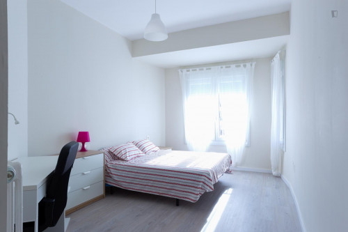 Modern Double Room in 3-Bedroom Apartment with Wi-Fi, Near Campus Plaza San FranciscoNew