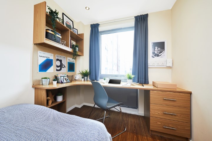  Gold En-Suite  -  Collegiate Athena Hall  - Gallery -  1