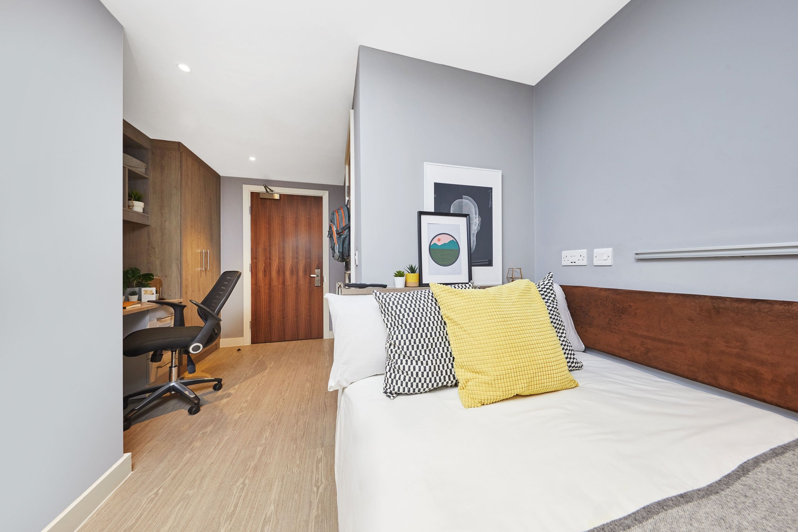 Bronze 2-Bed Apartment - Collegiate Nova Nottingham - Gallery - 4