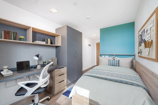  Platinum En-Suite  -  Canvas Walthamstow  - Gallery -  3