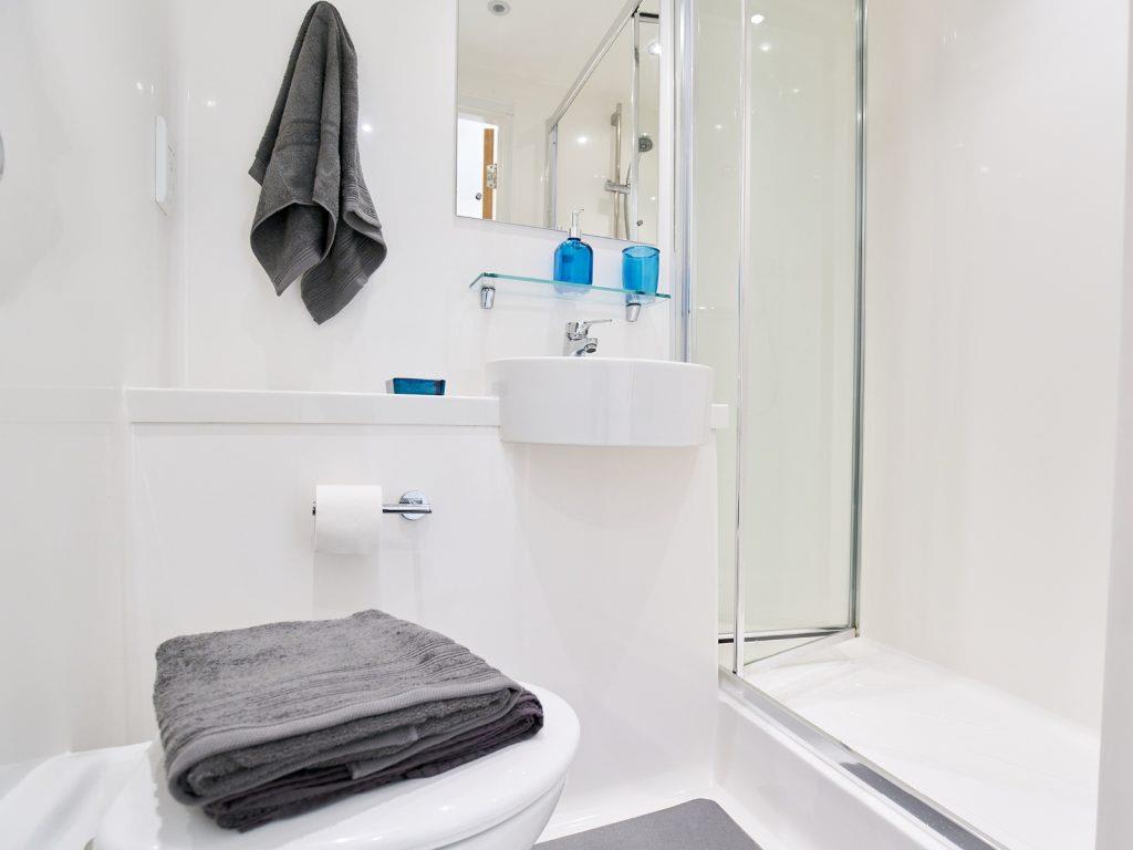  Silver En-Suite City View  -  The Lantern  - Gallery -  2