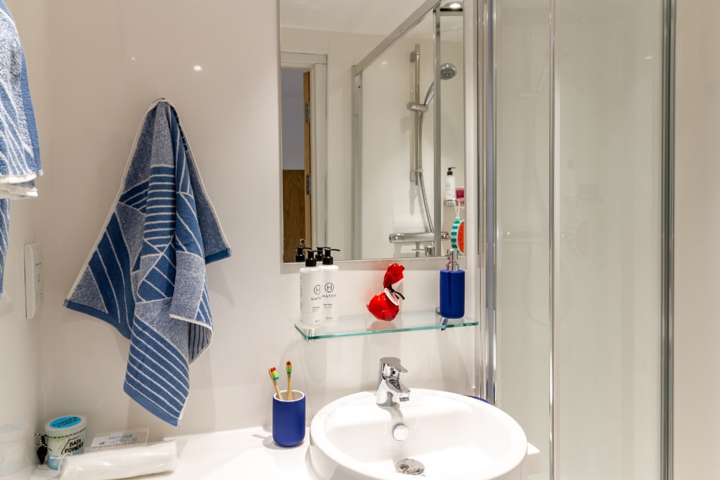  Deluxe En Suite  -  The Lantern  - Gallery -  3