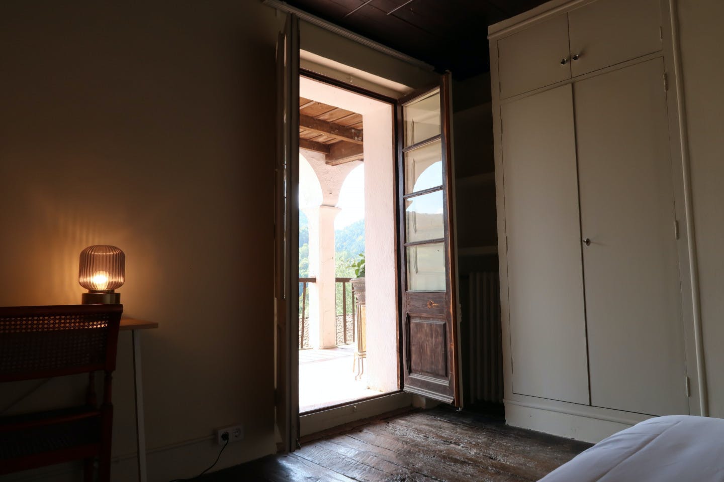  Individual  -  Stunning Rural House w/ Farm + Terrace  - Gallery -  17