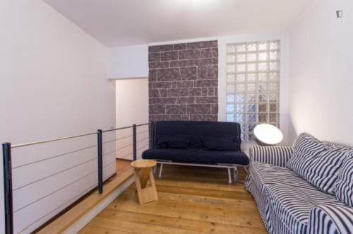 Elegante appartamento con due stanze vicino a Missori e Duomo