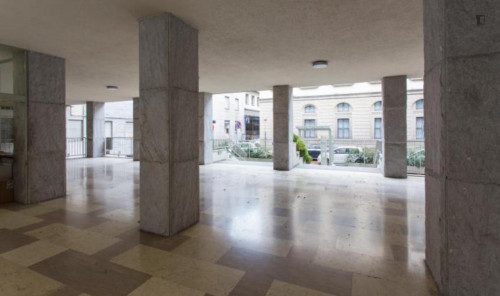 Elegante appartamento con due stanze vicino a Missori e Duomo