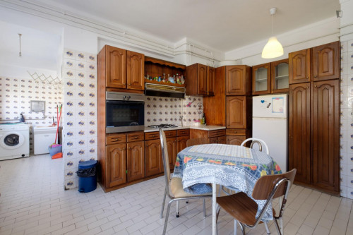 Double bedroom, with private bathroom - Gallery - 12