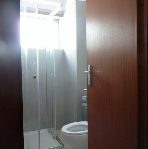Double bedroom, with private bathroom - Gallery - 6