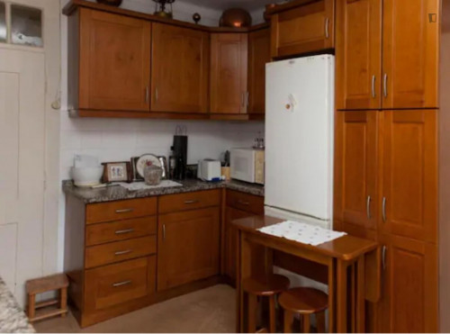 Comfy single bedroom close to Universidade de Coimbra - Gallery - 7
