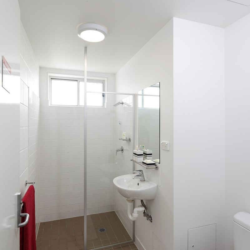2 Bedroom Apartment AirCon Low Rise - 3