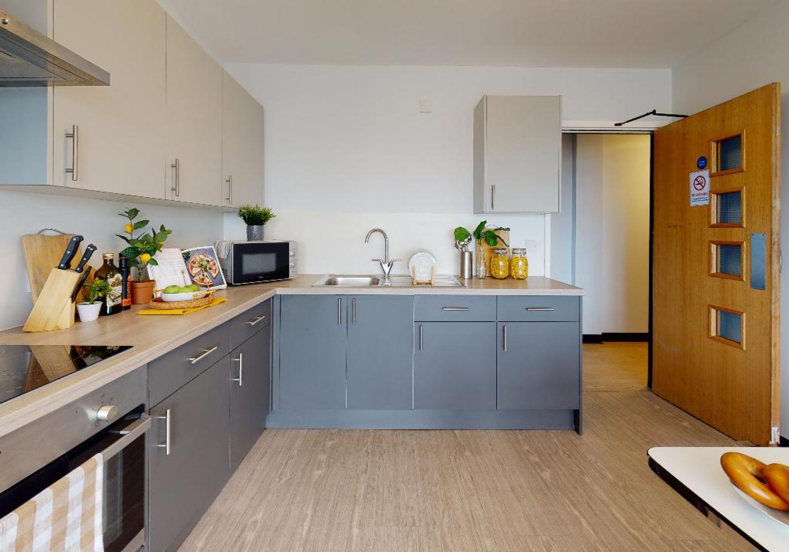  Diamond En-Suite  -  iQ Exchange  - Gallery -  4