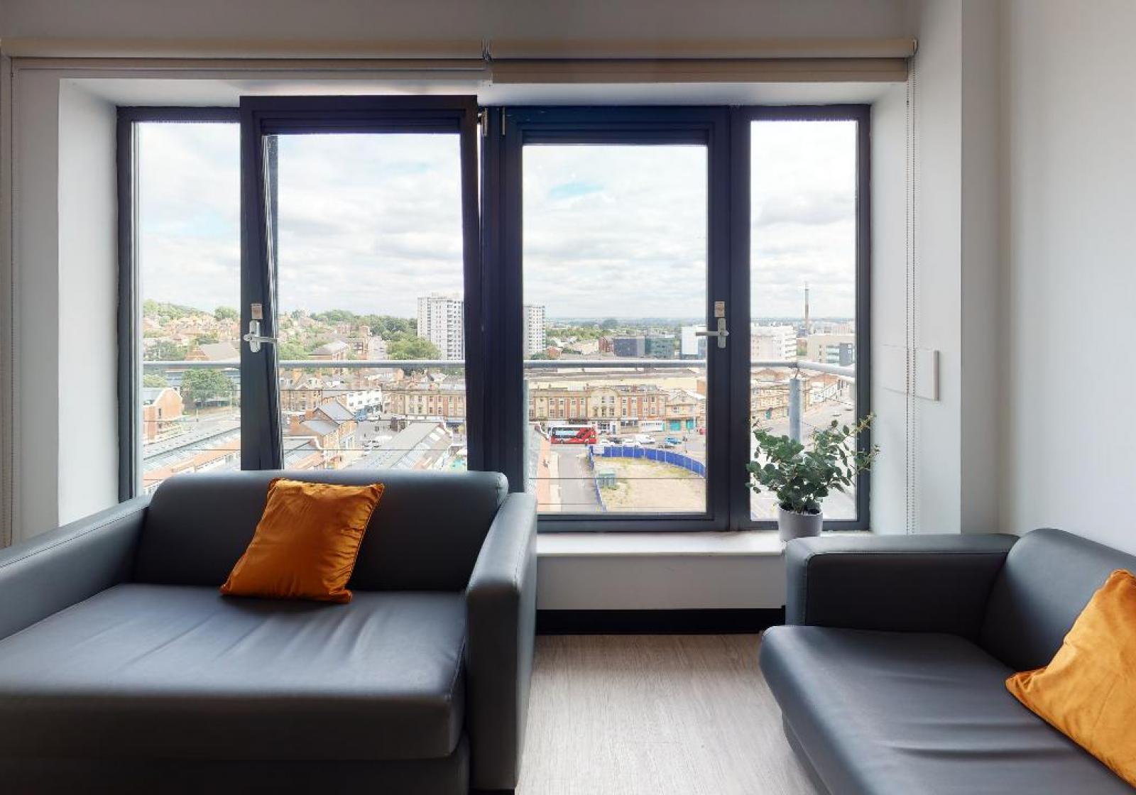 Diamond En-Suite - iQ Exchange - Gallery - 6