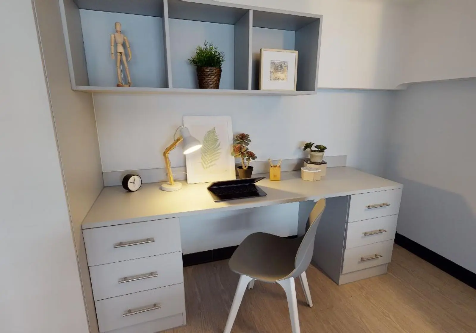  Bronze Duplex Studio  -  iQ Exchange  - Gallery -  2