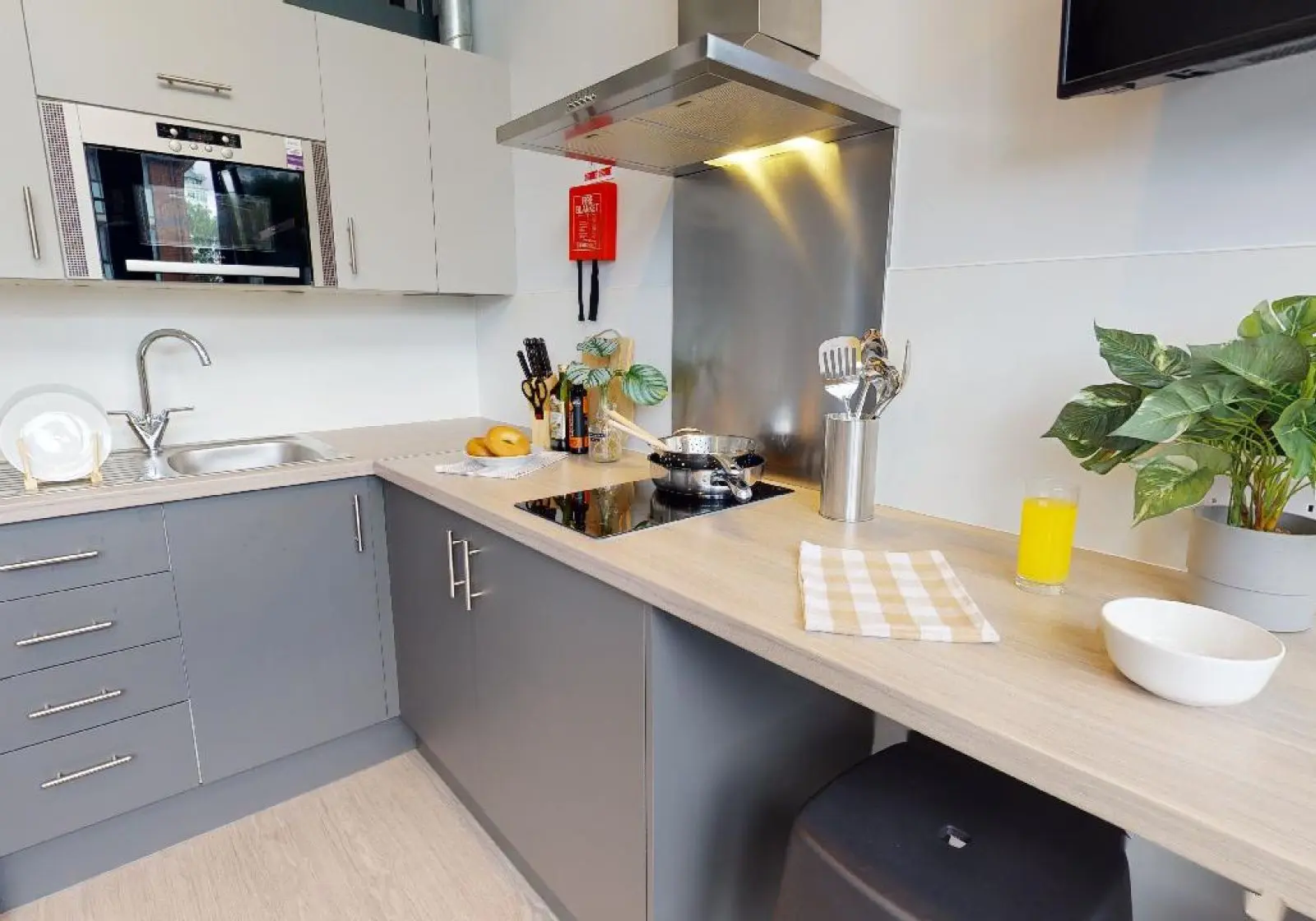 Bronze Duplex Studio - iQ Exchange - Gallery - 4