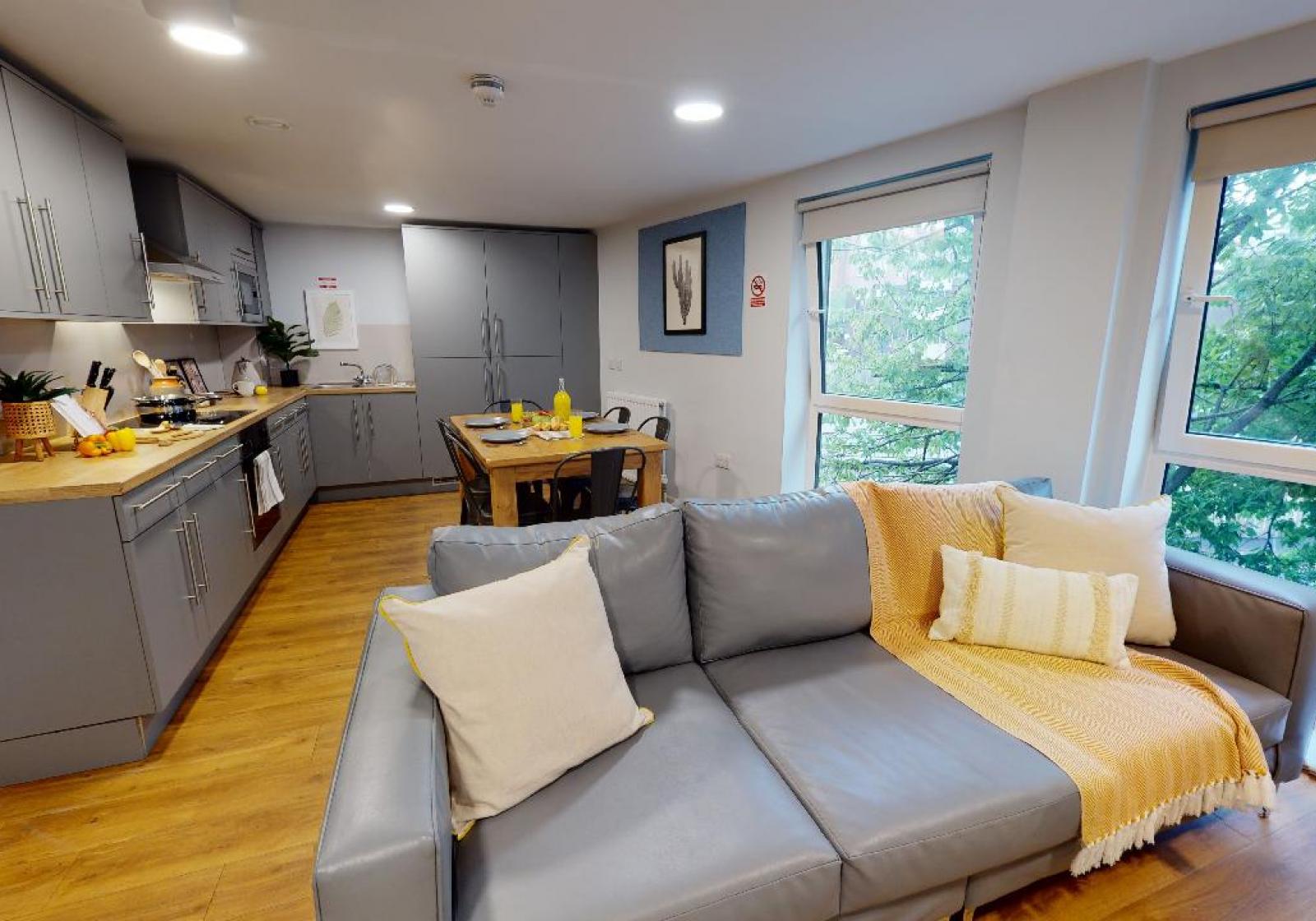  Bronze En-Suite  -  iQ Collingwood  - Gallery -  2