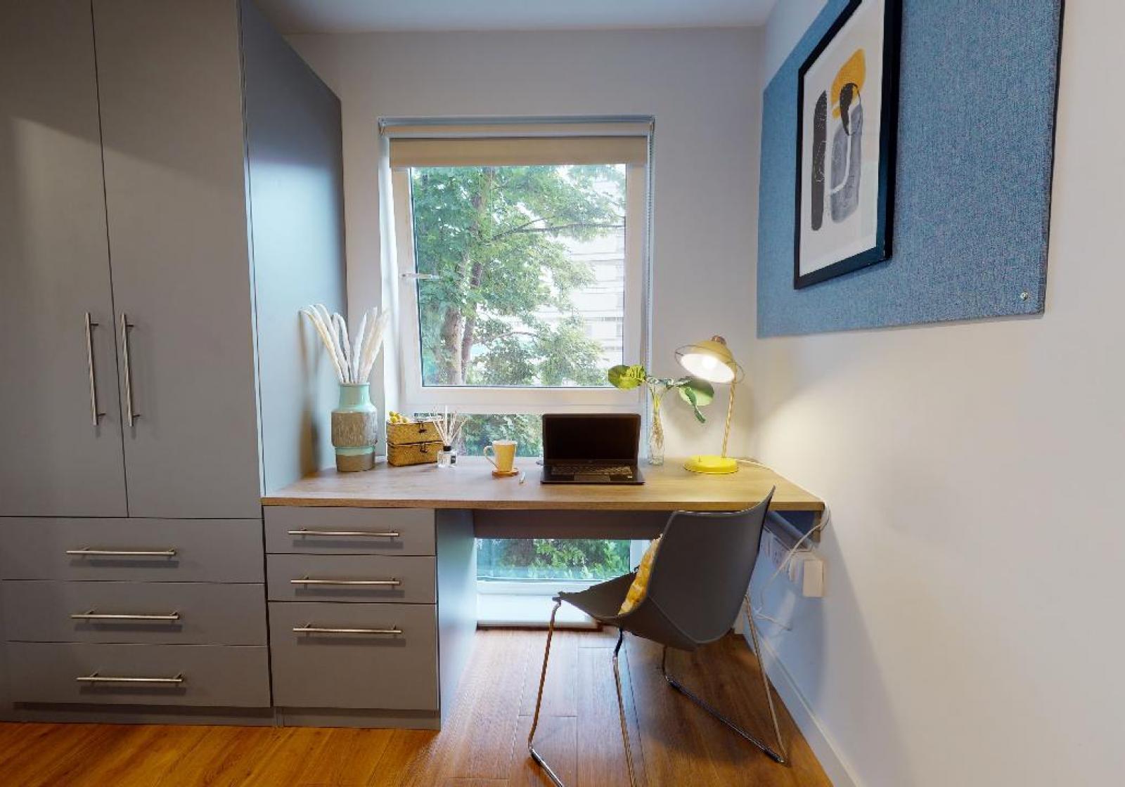  Bronze En-Suite  -  iQ Collingwood  - Gallery -  4