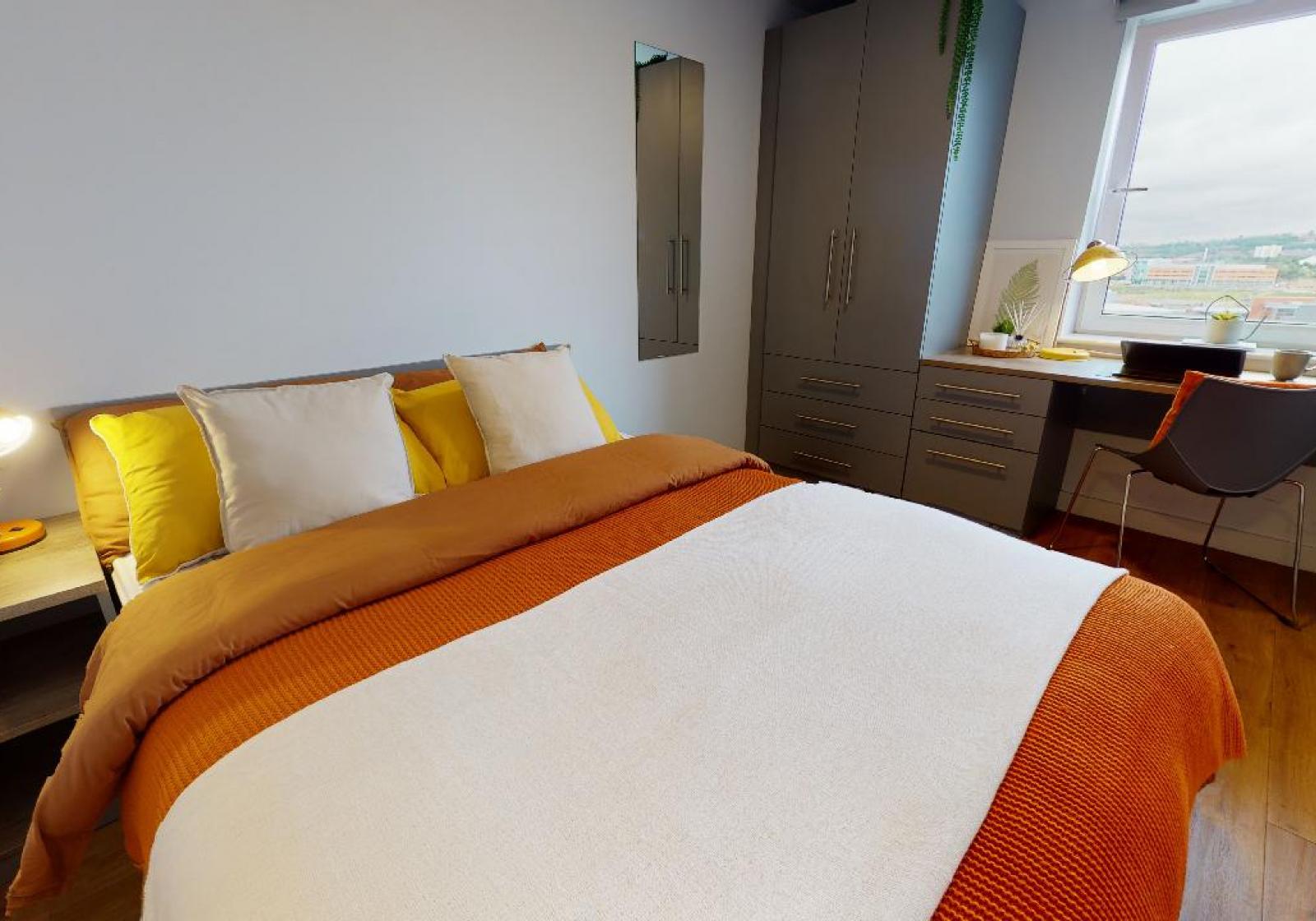  Platinum En-Suite  -  iQ Collingwood  - Gallery -  1