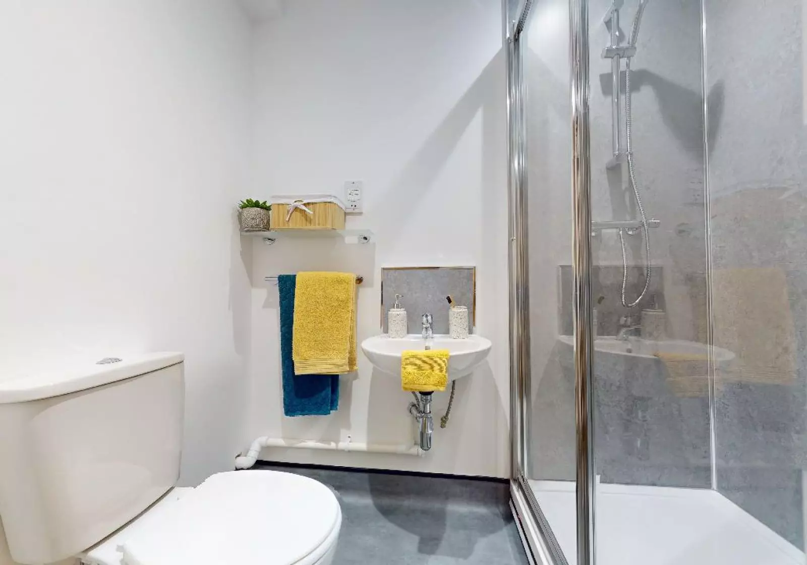  Platinum Studio  -  اي كيو ليدز  - Gallery -  5