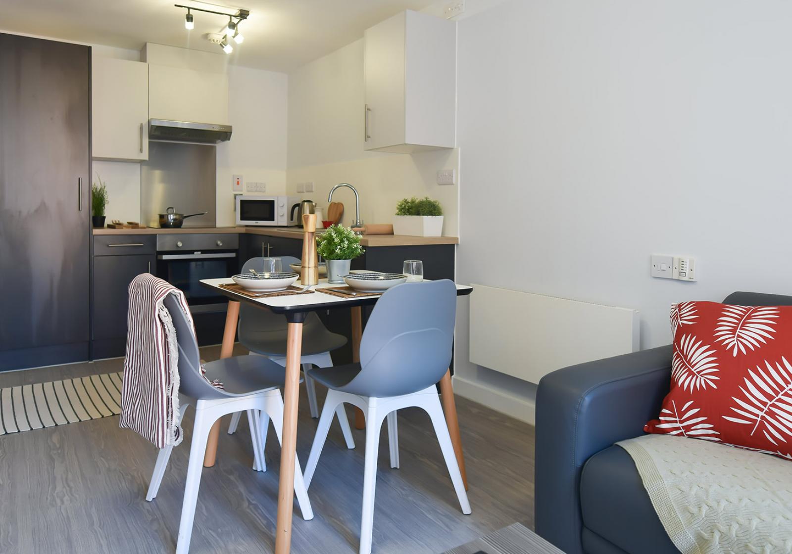  2 Bed Apartment  -  اي كيو ليدز  - Gallery -  2
