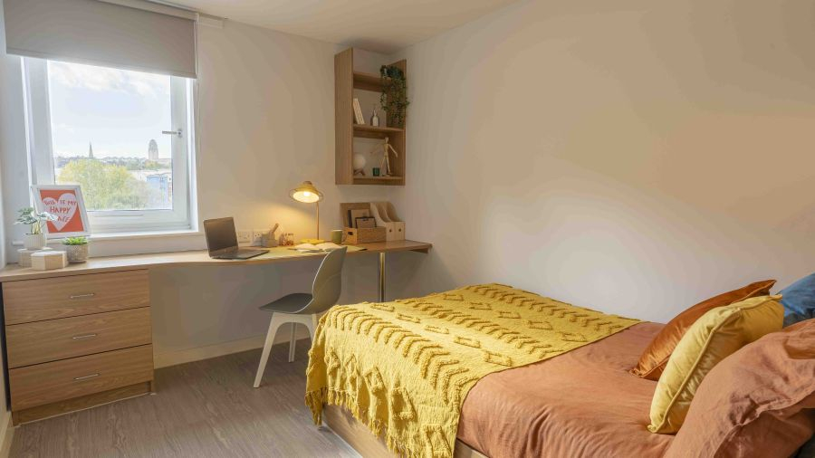  Silver En-Suite Plus  -  iQ Leeds  - Gallery -  6