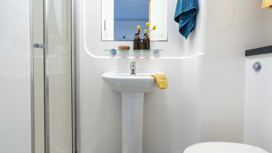  Silver En-Suite Plus  -  iQ Leeds  - Gallery -  5