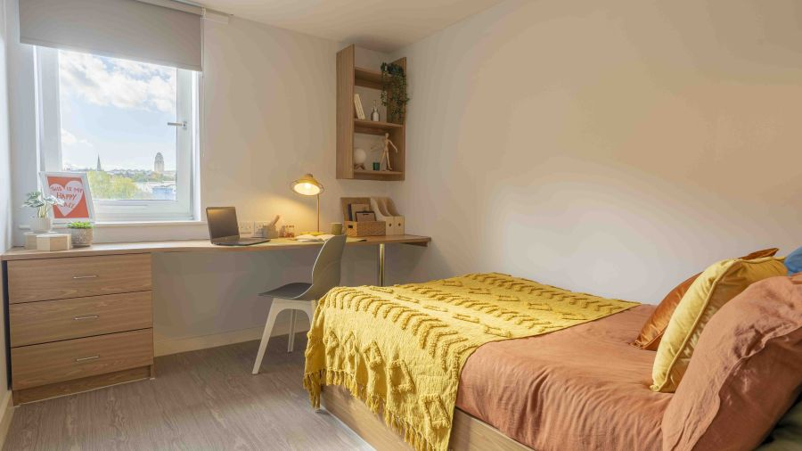  Silver En-Suite Plus  -  iQ Leeds  - Gallery -  1