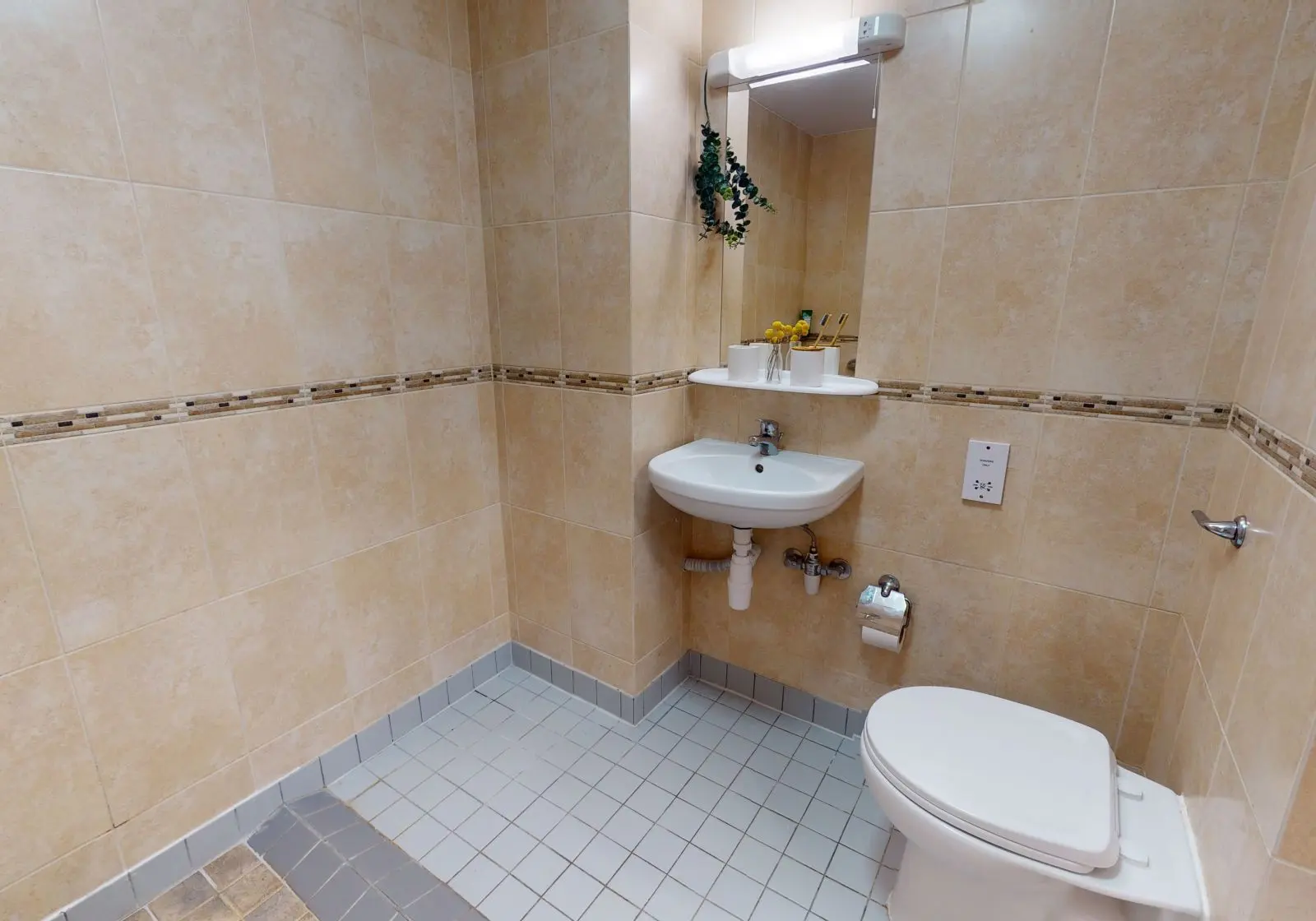  Gold En-Suite  -  IQ Parker House  - Gallery -  4