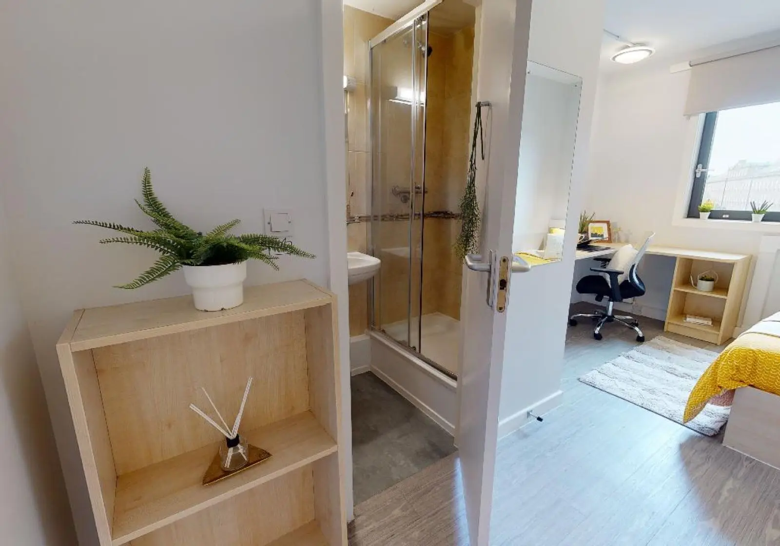  Bronze En-Suite Plus  -  IQ Parker House  - Gallery -  3