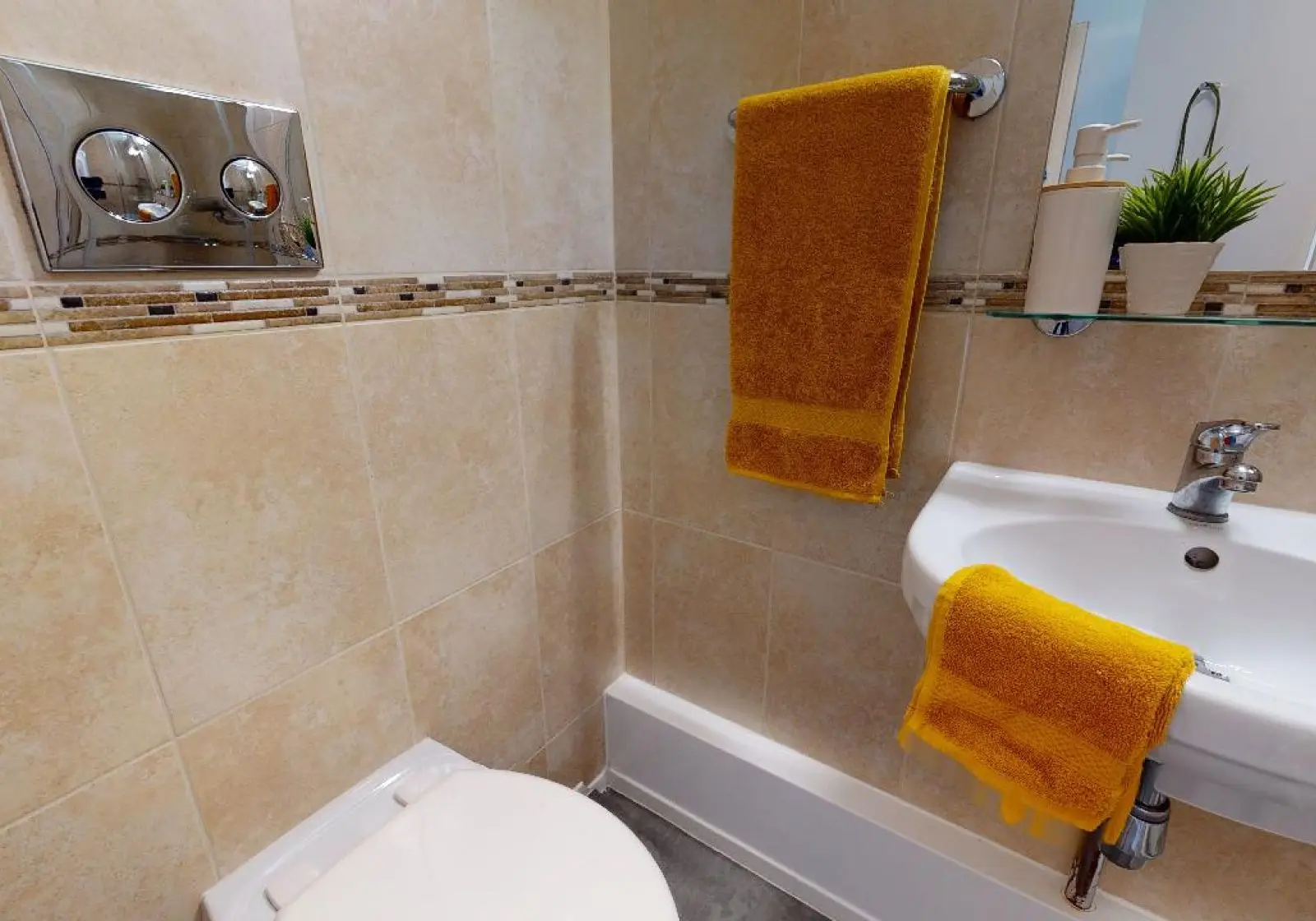  Bronze En-Suite Plus  -  IQ Parker House  - Gallery -  4