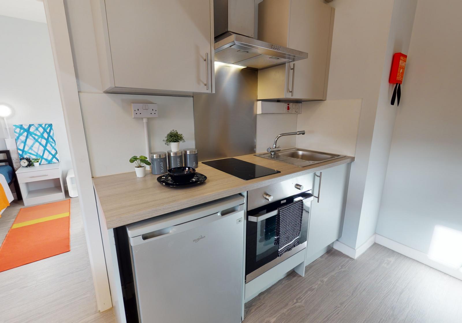 Premium 1 Bed Apartment - 5