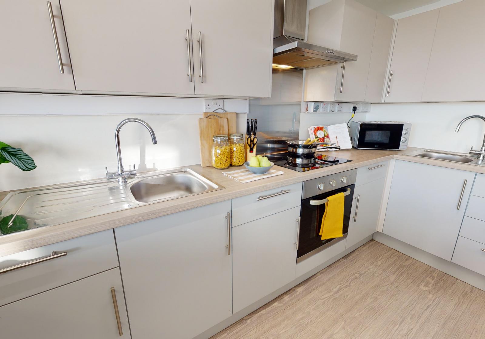  Gold En-Suite Plus  -  IQ Parker House  - Gallery -  3