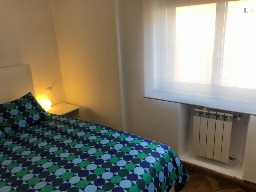 Double bedroom in 4-bedroom apartment