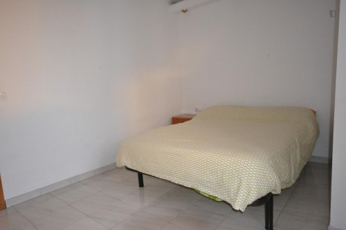 Cool double bedroom in Pere Garau neighbourhood