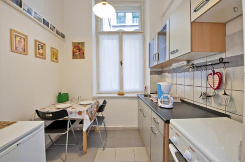 Cozy 1-bedroom apartment near Arany János Street metro station - Gallery - 6