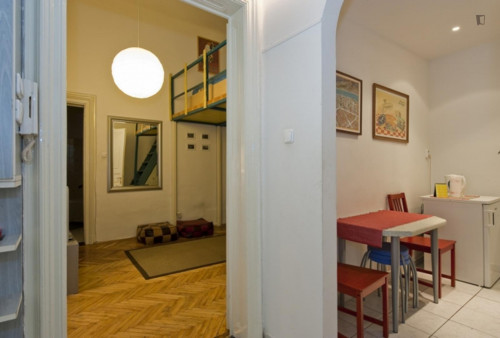 Alluring 2-bedroom apartment near Nyugati pályaudvar metro station - Gallery - 9