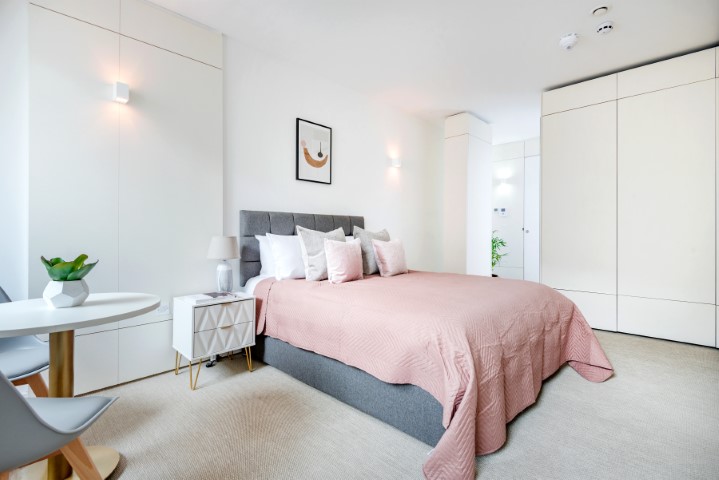  Classic Studio  -  Gravity Co Hounslow Central  - Gallery -  1