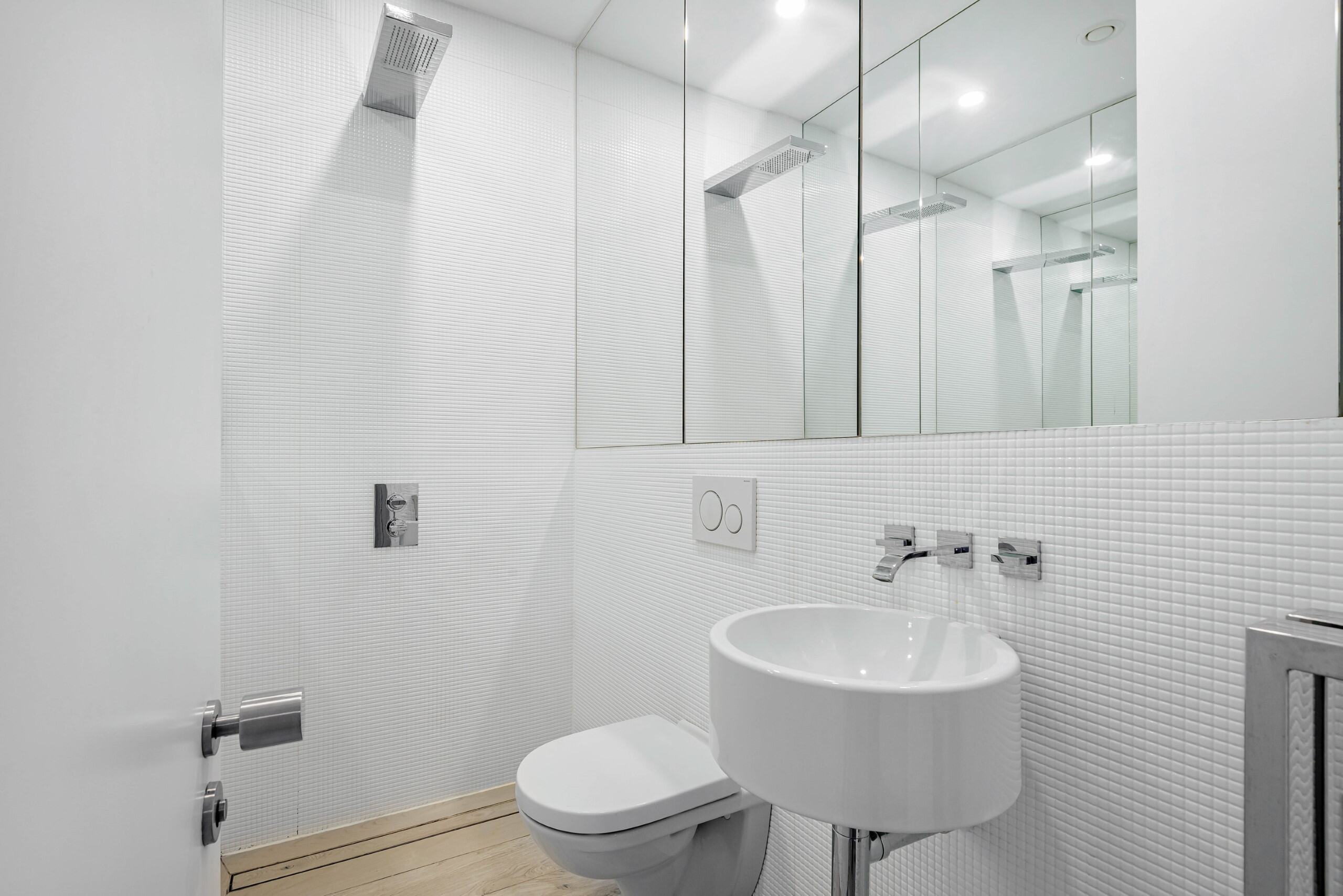  Master Plus Studio  -  Gravity Co Hounslow Central  - Gallery -  4