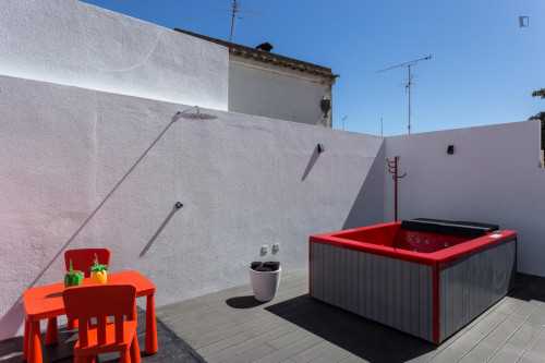 Stupendous and bright 2-bedroom apartment in Santarém