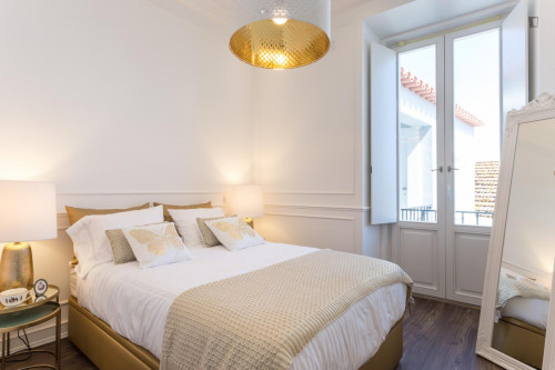 Stupendous and bright 2-bedroom apartment in Santarém - Gallery - 31