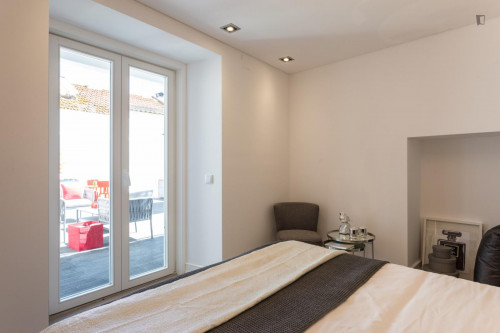 Stupendous and bright 2-bedroom apartment in Santarém - Gallery - 12