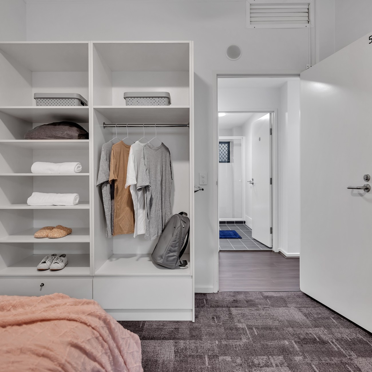  6 Bedroom Apartment Premium  -  وسترن سيدني يو في باراماتا  - Gallery -  3