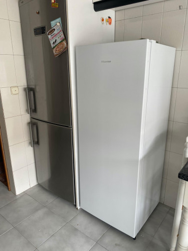 Single bedroom near USC: Campus Sur