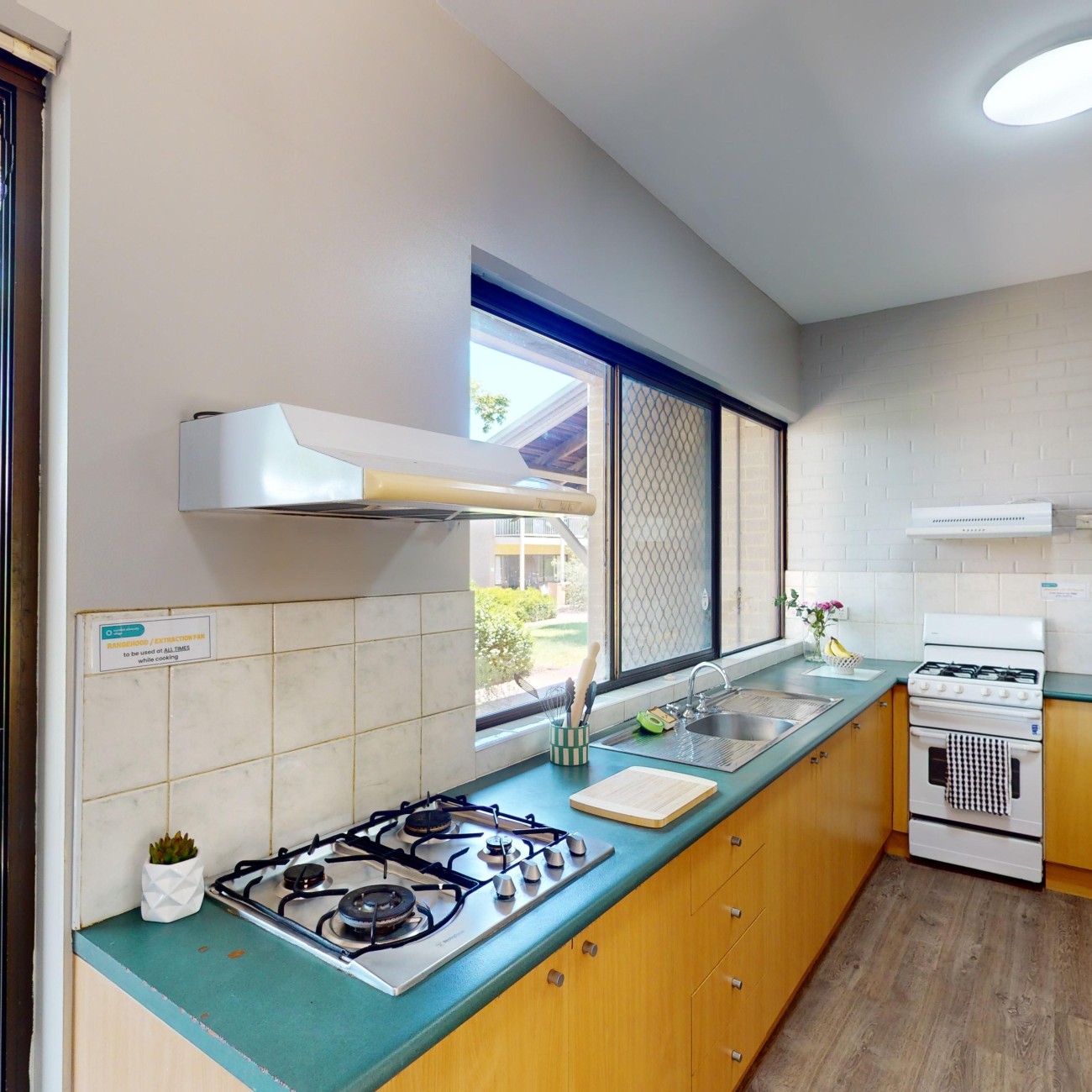 8 Bedroom Apartment South - Murdoch University Village - Gallery - 3