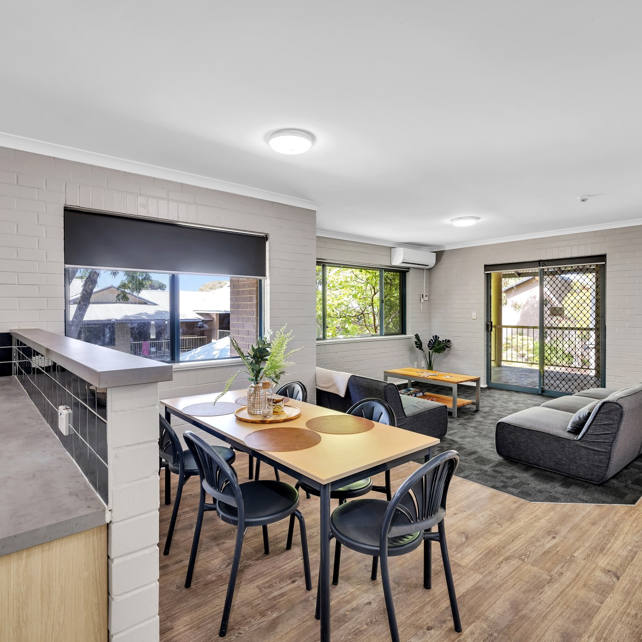 5 Bedroom Apartment South Deluxe - Murdoch University Village - Gallery - 3